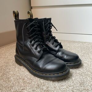 DR. MARTENS 1460 Lace Up Boots